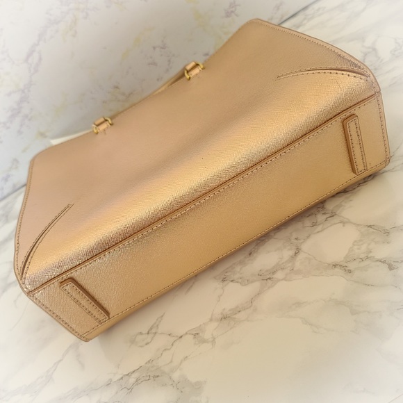 Tory Burch - Emerson Small Zip Tote - Picture 4 of 11